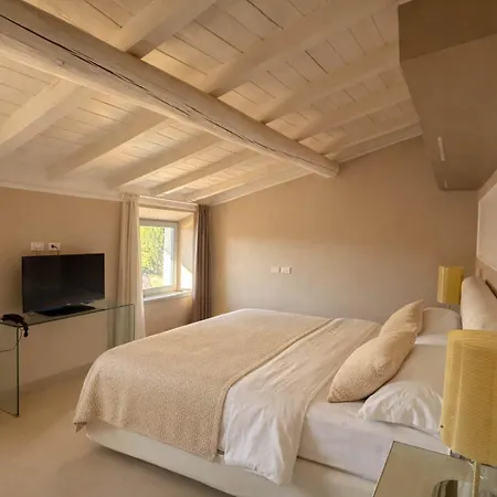 Boutique Bogliaco 4*