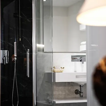 Hotell Bogliaco Gargnano