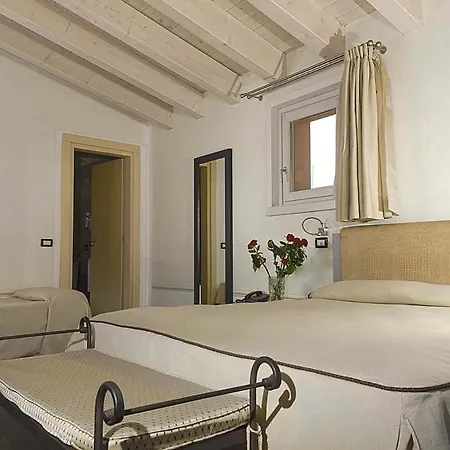 Hotell Bogliaco