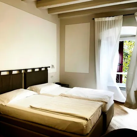 Bogliaco 4* 가르냐노