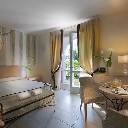 Bogliaco Hotell 4*