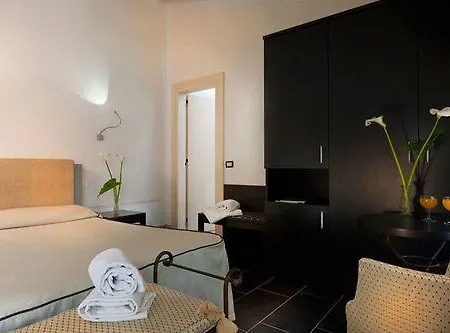Hotell Bogliaco 4*