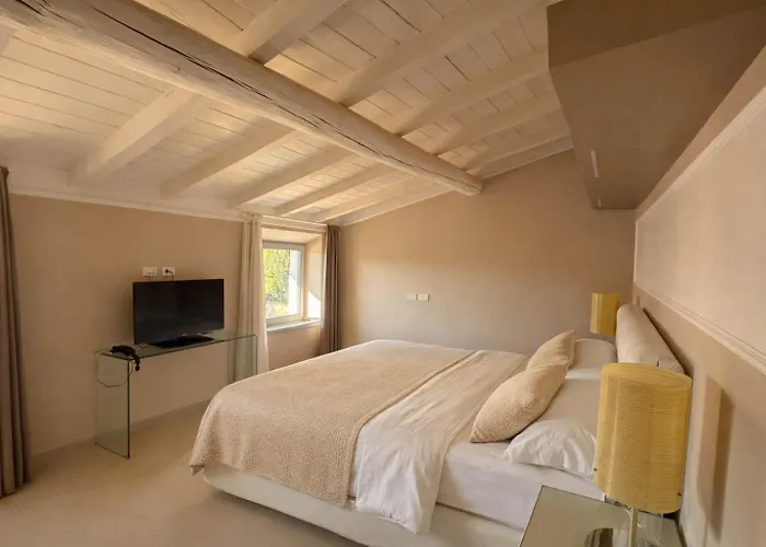 Boutique Bogliaco 4*