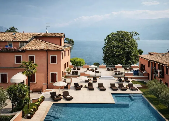 Boutique Bogliaco 酒店 4*