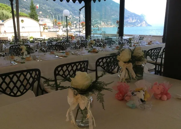 Boutique Bogliaco 4* Гарньяно